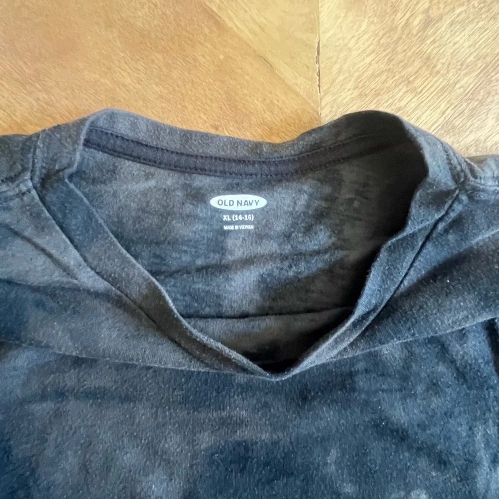 Old Navy 4-Pack Tee Bundle – Kids XL (14–16) – 1 Graphic & 3 Tie-Dye
